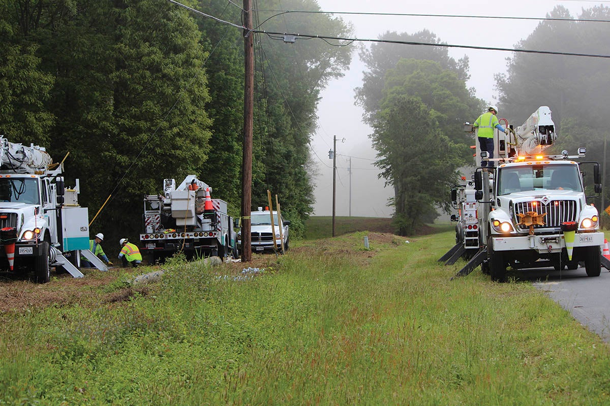 Linemen Working